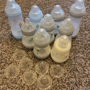 Mam Baby Bottles and Nipples Set